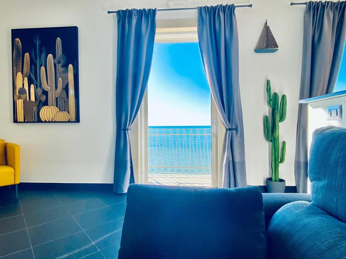 Sea View Apartment 5 Mt From The Beach Salerno Exterior foto